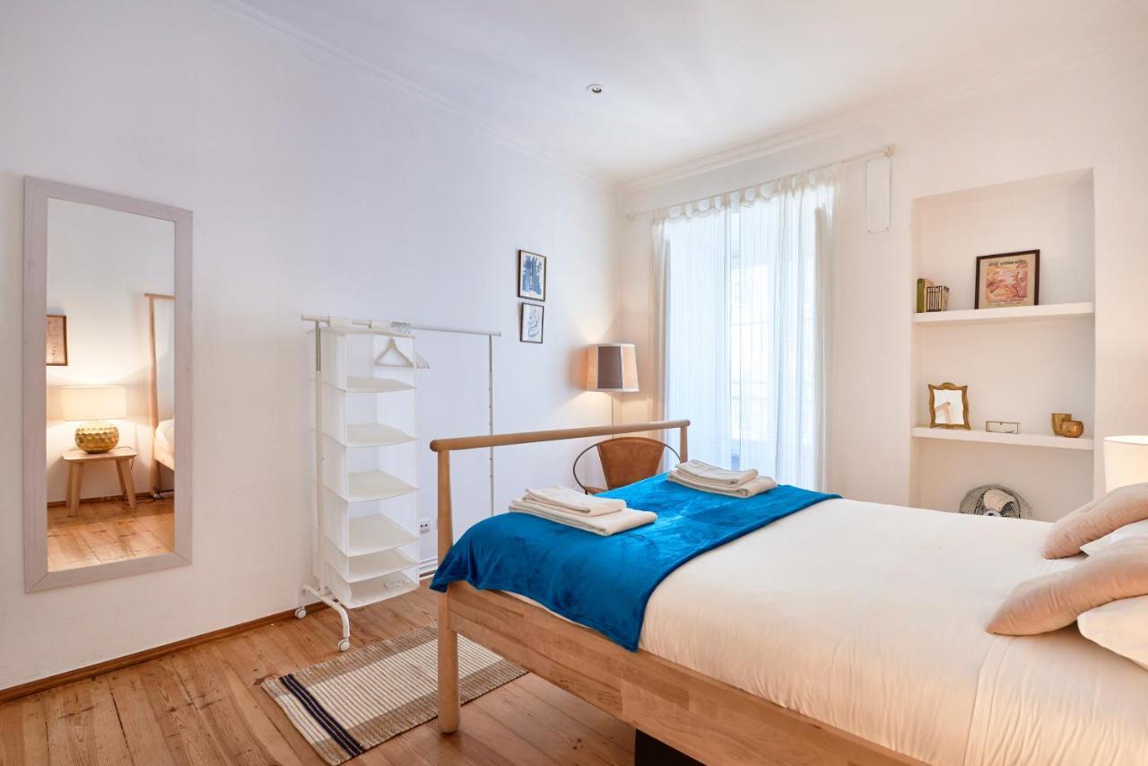 Spacious Bairro Alto Apartment With Courtyard, By Timecooler Lissabon Exterior foto
