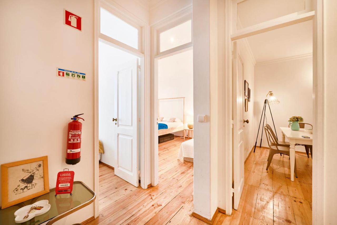 Spacious Bairro Alto Apartment With Courtyard, By Timecooler Lissabon Exterior foto